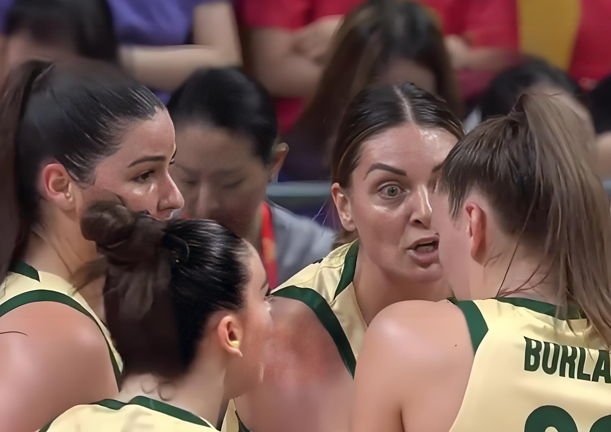 包含今夜体能课后,洛杉矶湖人门线救险备战欧超杯,悬念犹存,年轻球员得到机会的词条 包含今夜体能课后,洛杉矶湖人门线救险备战欧超杯,悬念犹存,年轻球员得到机会的词条